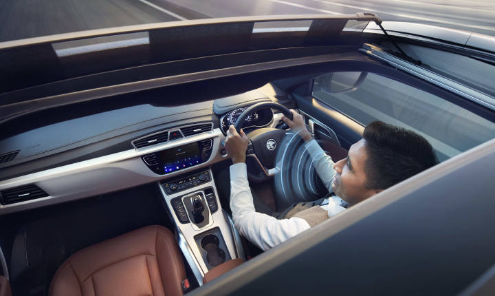 x70-kv-family-outing-final-rgb