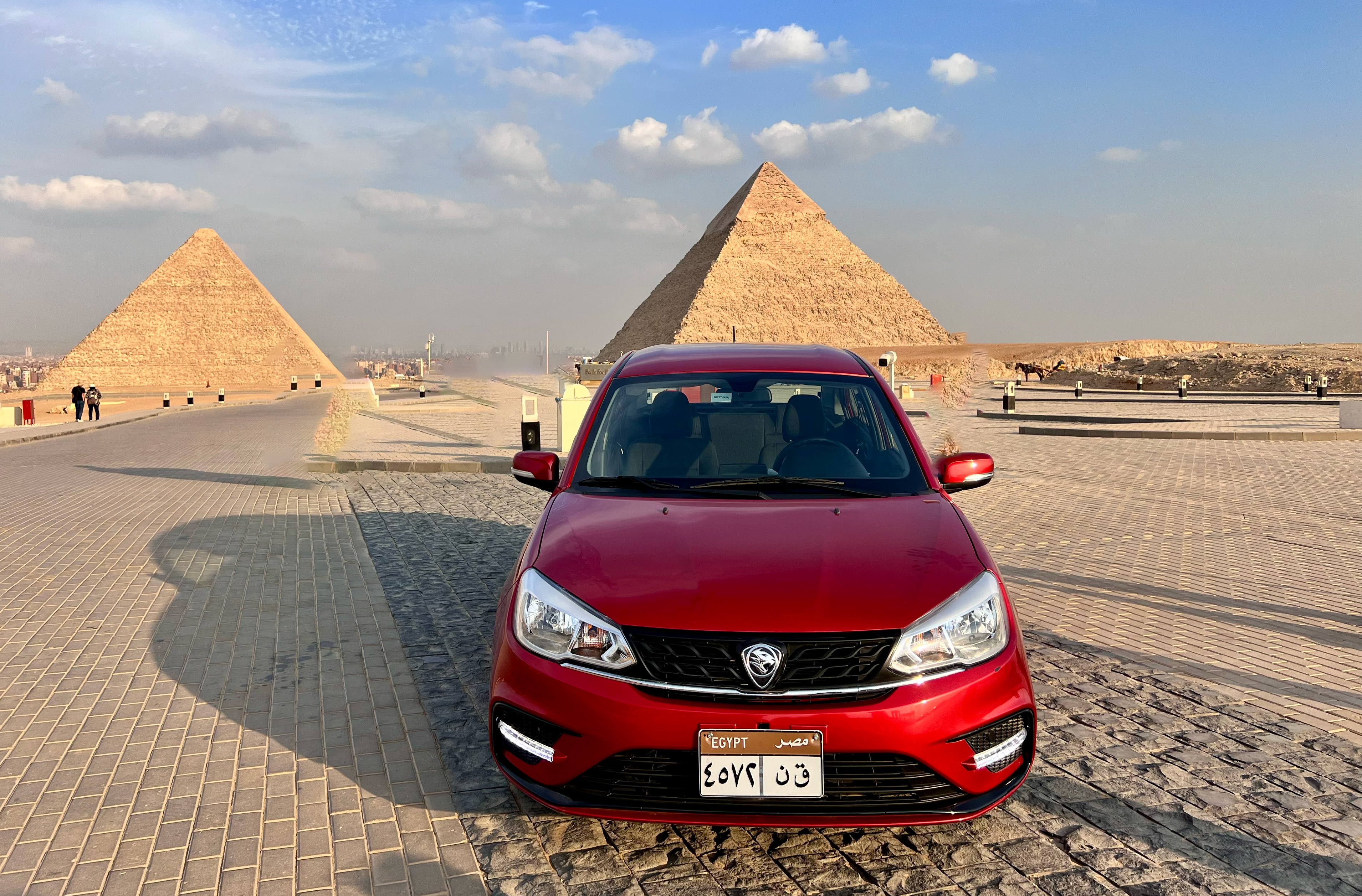 proton-saga-at-the-pyramids-of-giza-in-egypt