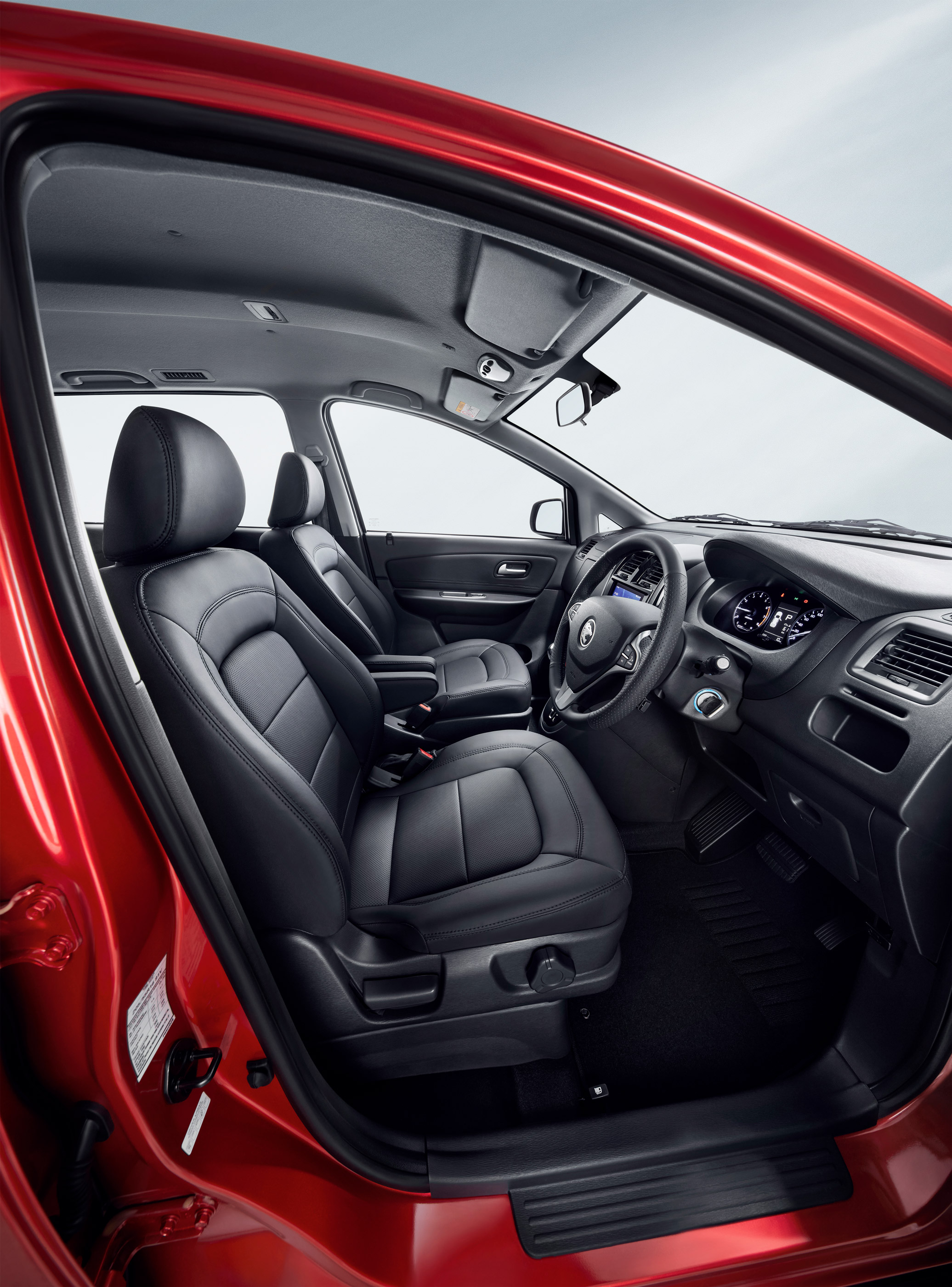 03_2023-proton-exora_leatherette-seats