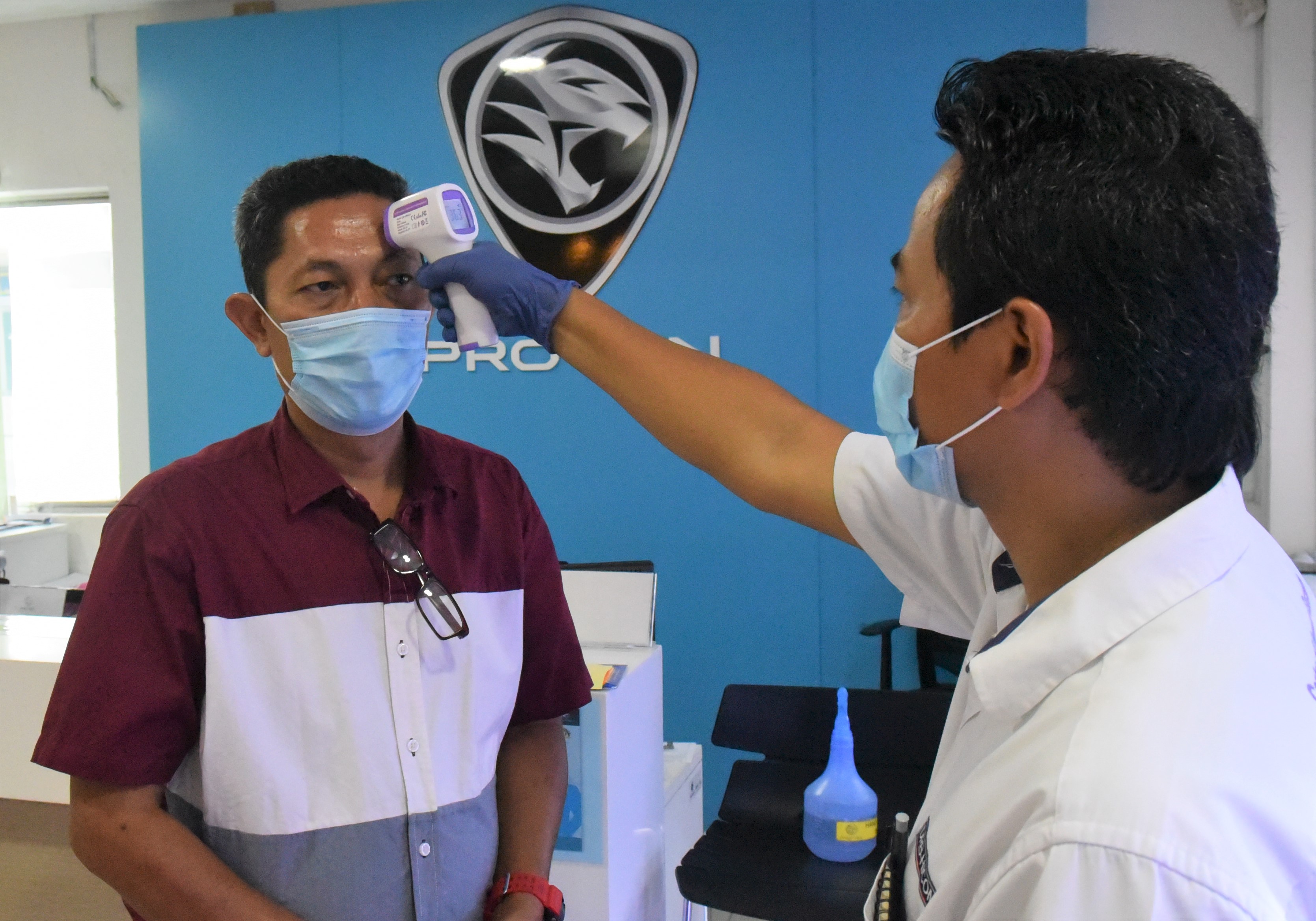 body-temperature-check