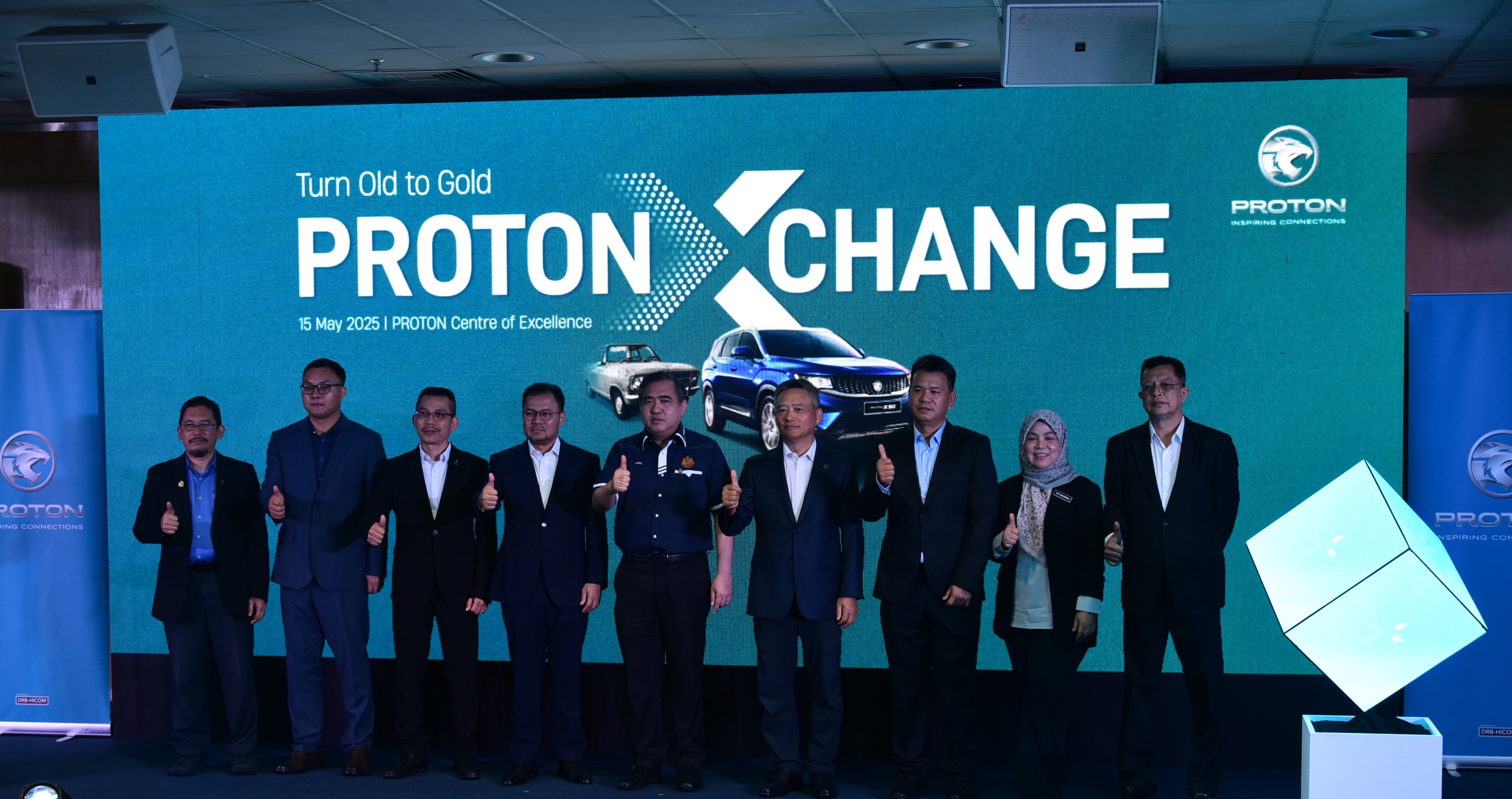 Group Photos Taken During The Event