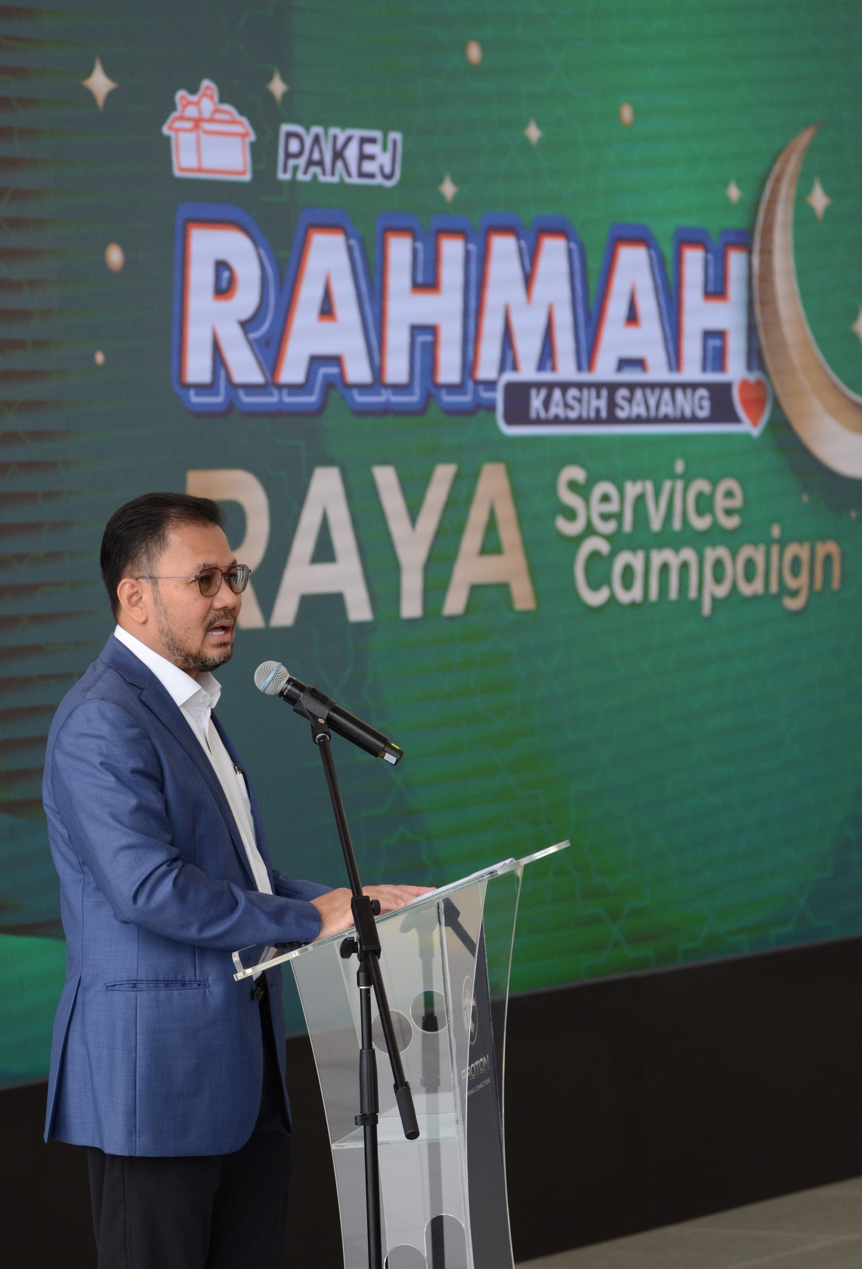 dato-seri-syed-faisal--albar-chairman-of-proton-addressing-the-media-and-guest-on-the-launch-ceremon