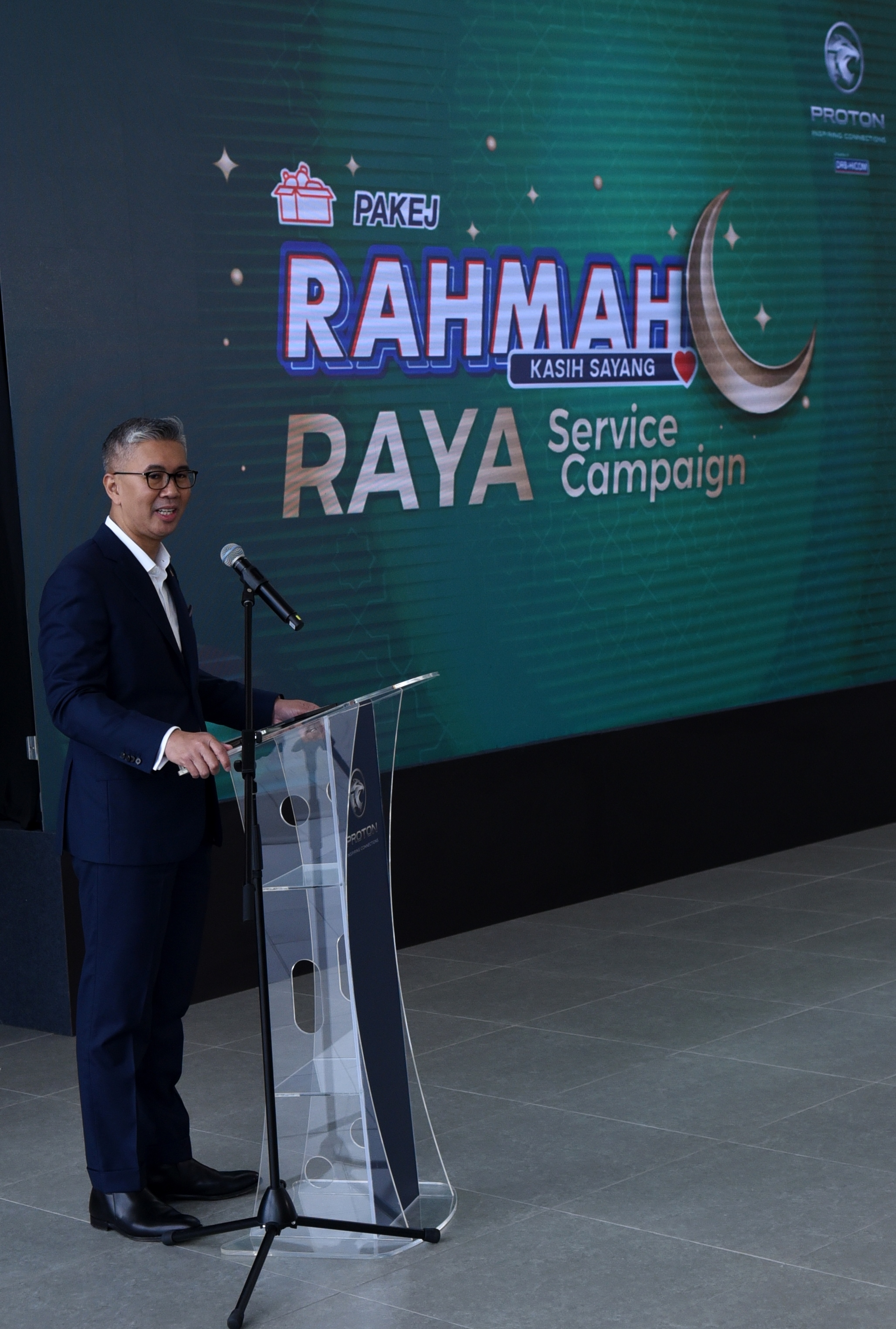 tengku-zafrul-minister-of-miti-launches-proton-rahmah-campaign-today