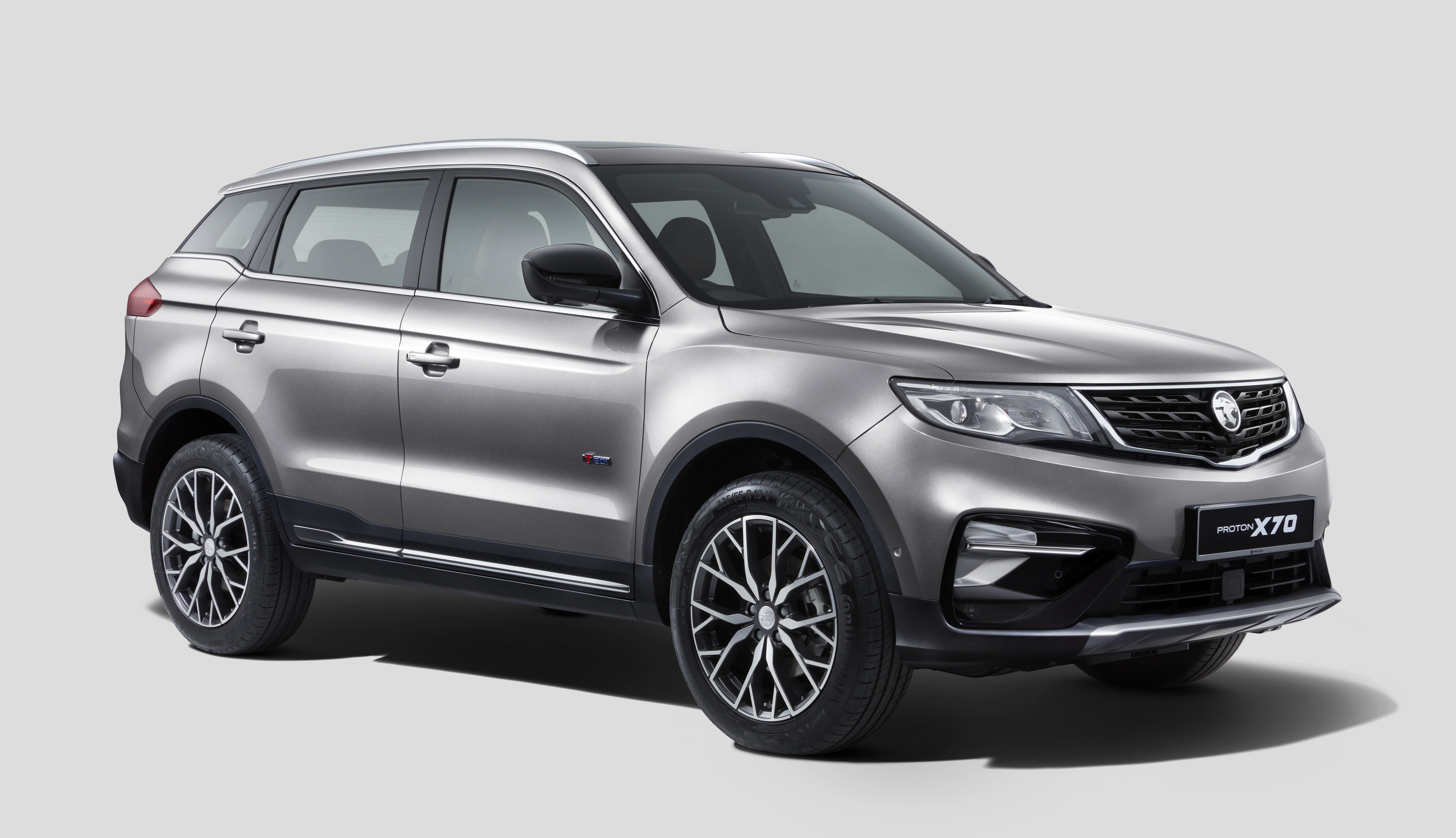 proton-x70_amour-silver