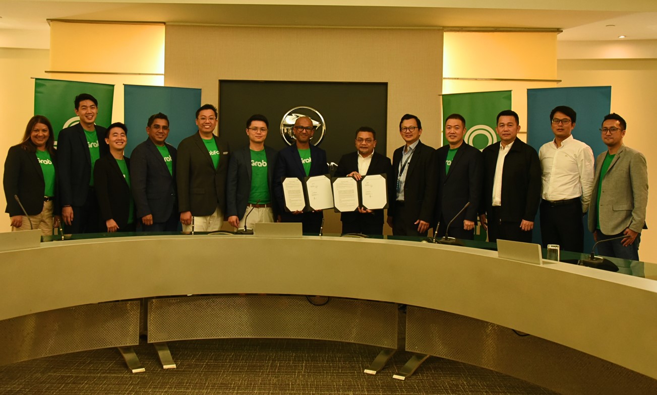 5the-new-campaign-will-offer-grab-driver-partners-with-priority-access-to-owning-a-proton-saga