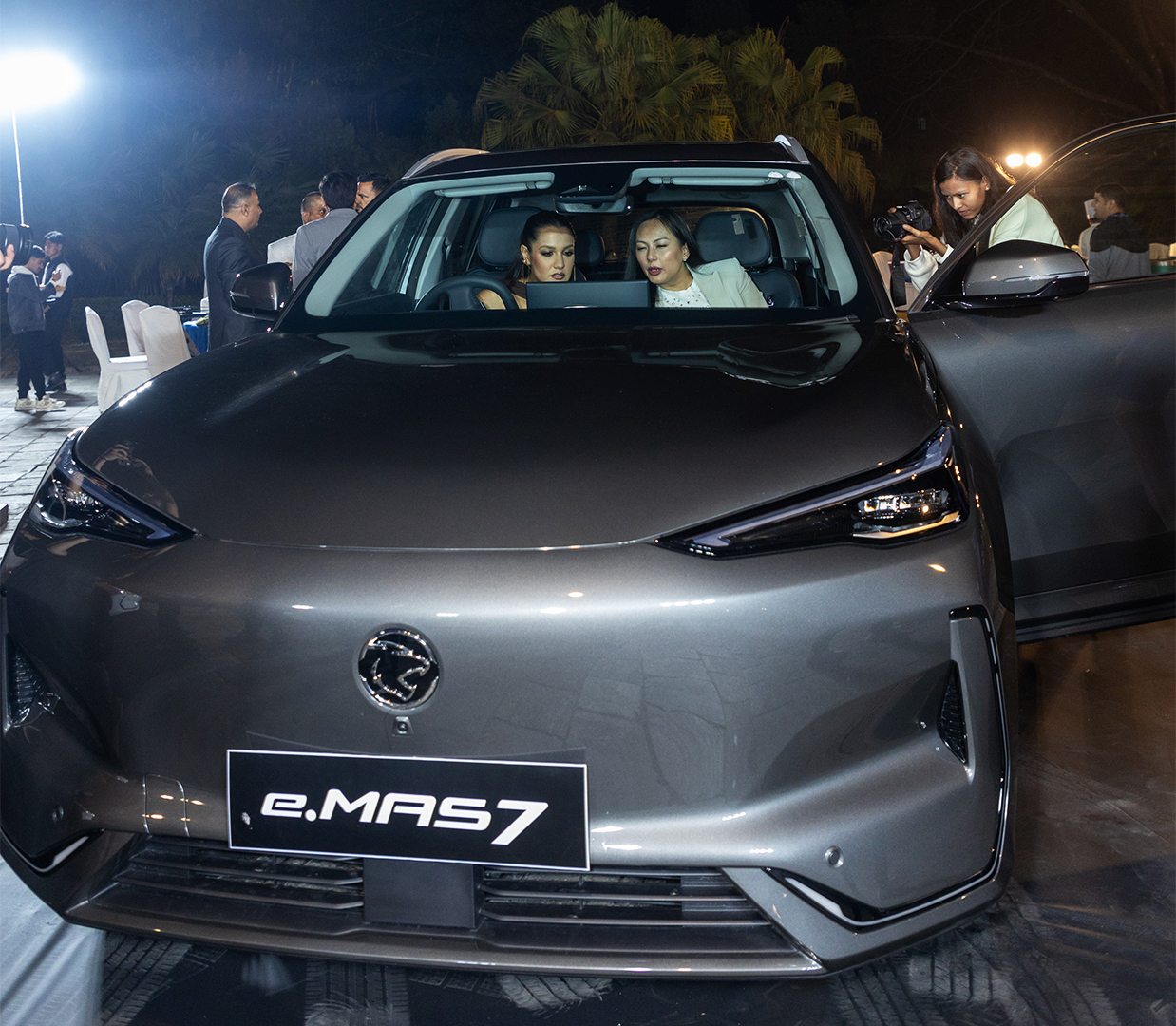 for-the-nepal-market-the-csegment-proton-emas-7-is-available-in-both-prime-and-premium-variants-offe