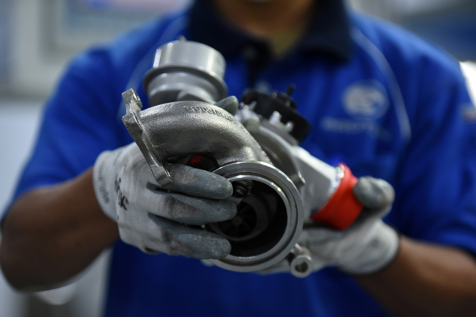 05-turbo-charger-installation