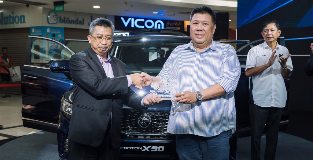 proton-x90-makes-debut-in-three-export-markets-3